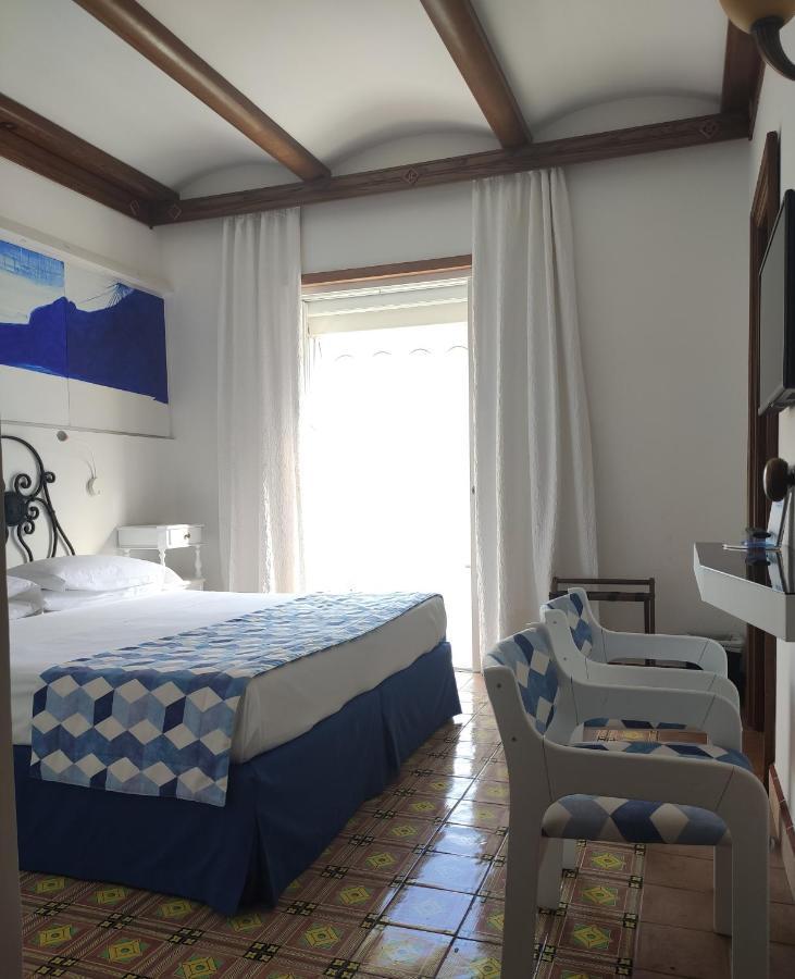 Hotel Taverna Del Capitano Marina del Cantone